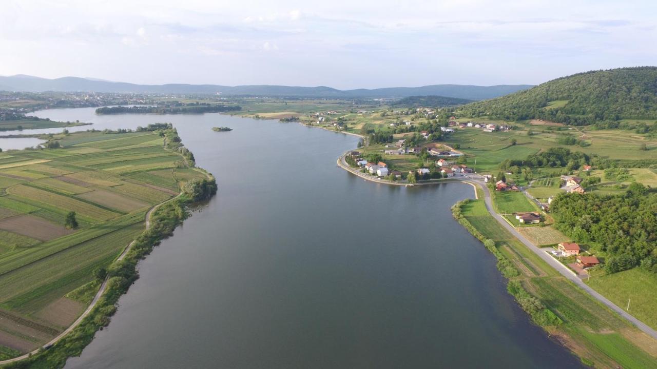 Villa Kuca Za Odmor Jezero Ogulin Esterno foto